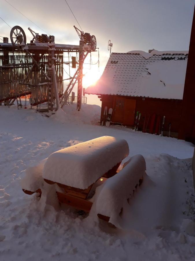 Chata Stred Kubínska hoľa Dolny Kubin Exterior foto